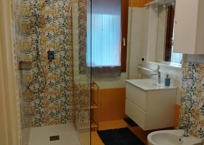 Attico Alghe Rosse Lido